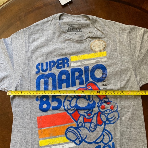 Super Mario bros. Graphic T-shirt - Picture 6 of 8